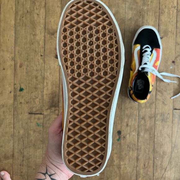 Red and orange camo Vans - Picture 3 of 3